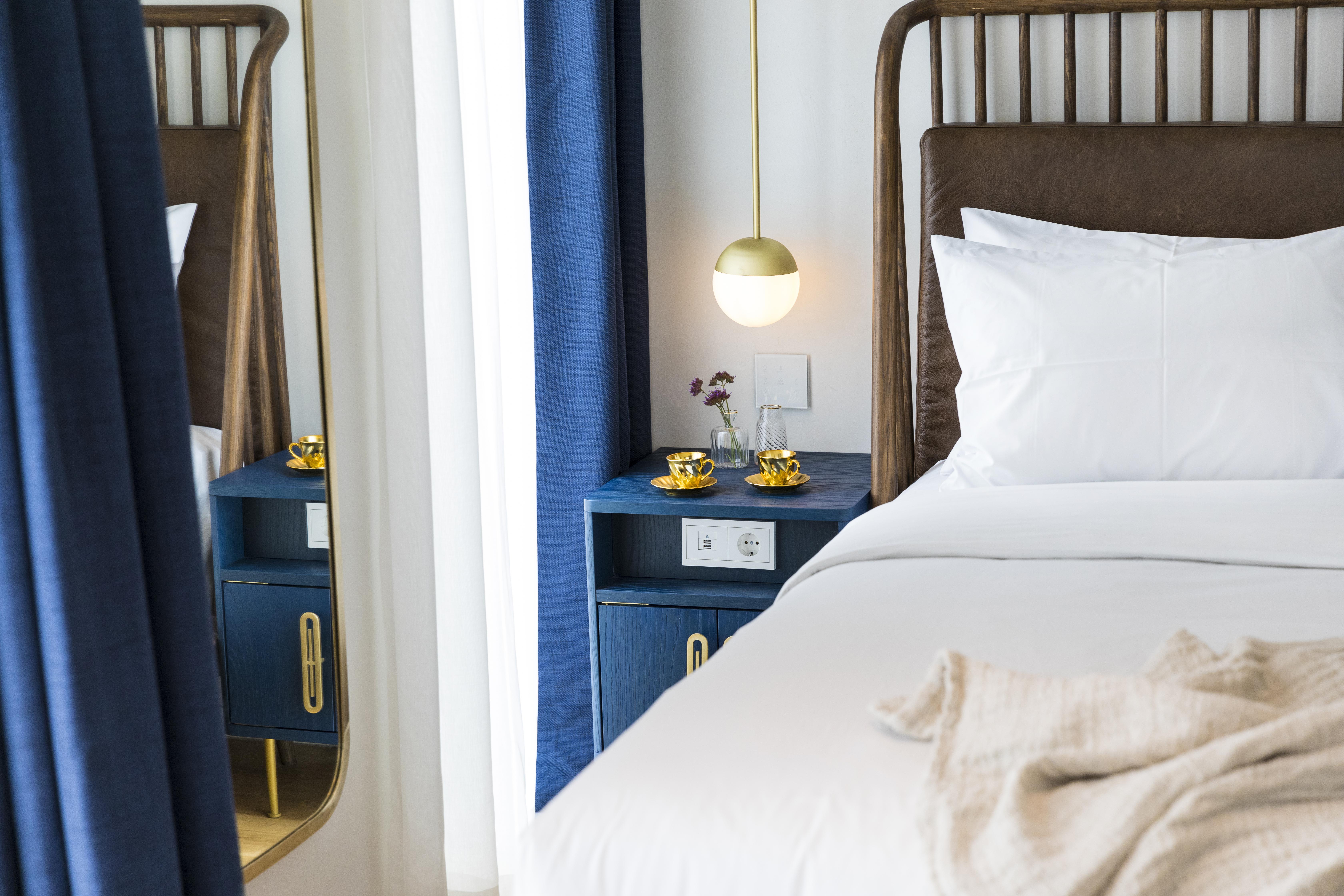 Gatsby Athens Hotel Ngoại thất bức ảnh A bedroom at the hotel