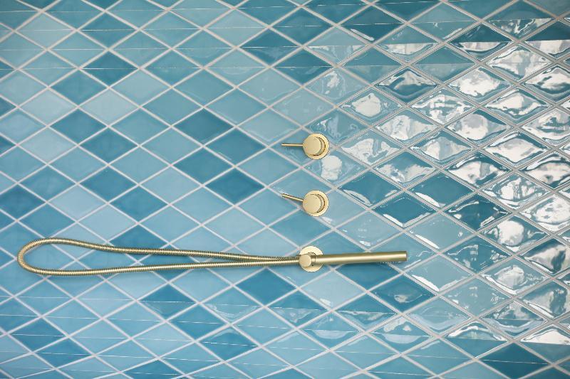 Gatsby Athens Hotel Ngoại thất bức ảnh A set of gold jewellery