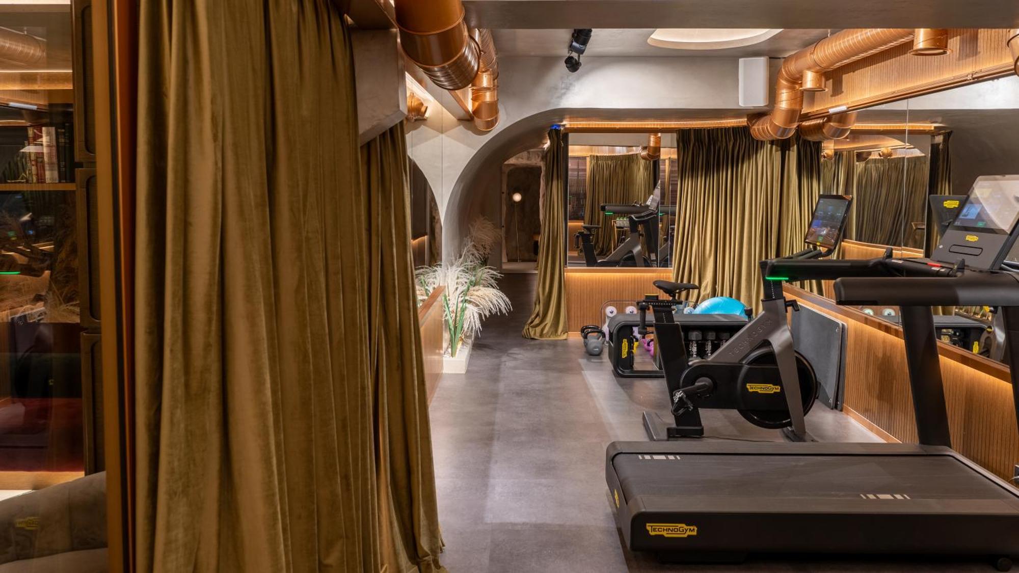 Gatsby Athens Hotel Ngoại thất bức ảnh The gym at The Dorchester