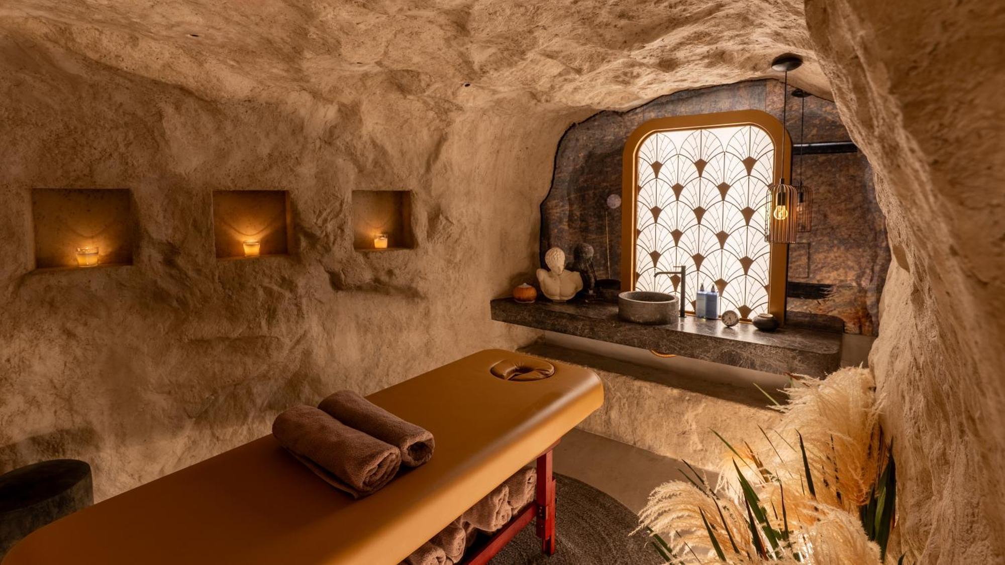 Gatsby Athens Hotel Ngoại thất bức ảnh The spa at the Hotel de la Poste